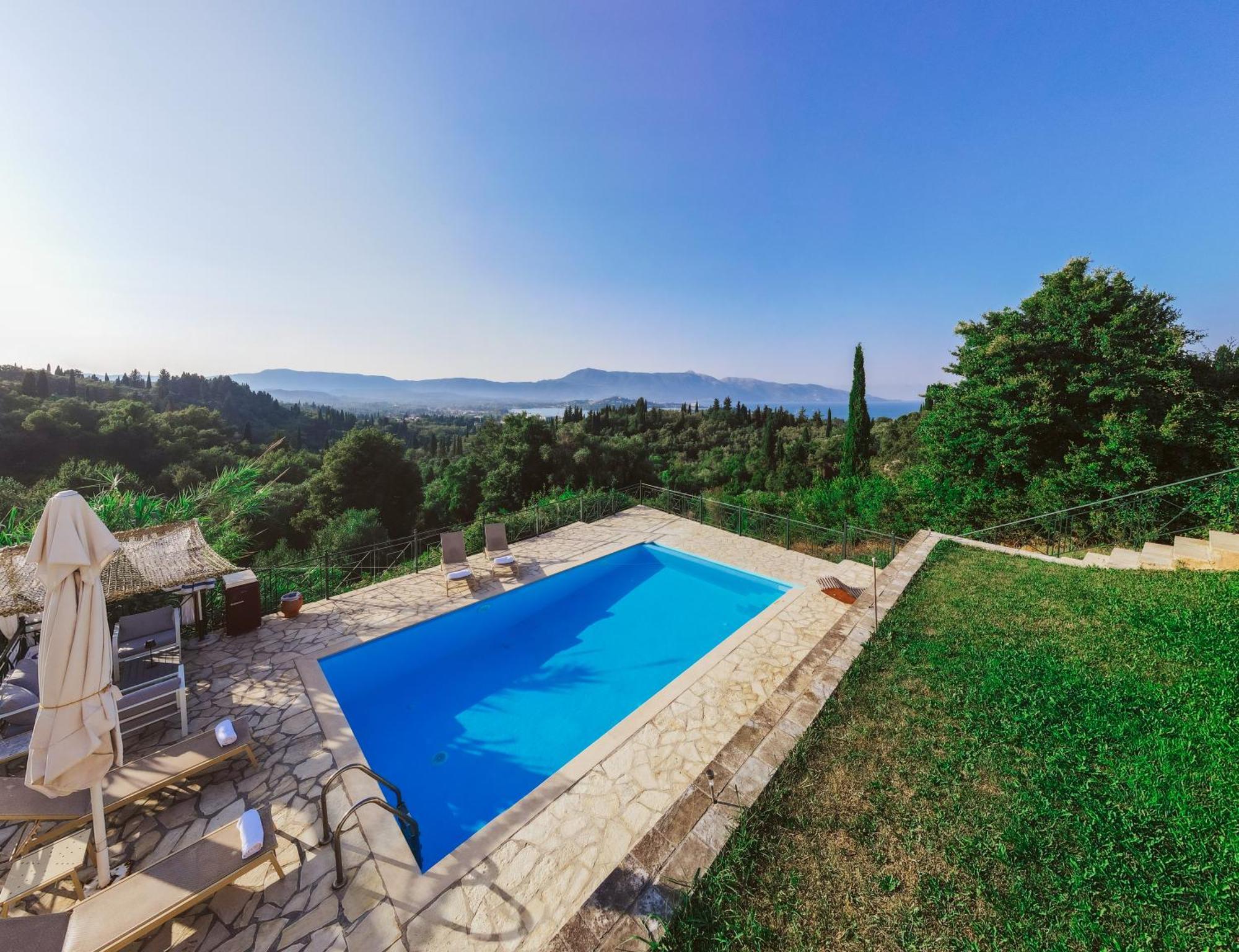 Villa Kira Áfra Exterior foto